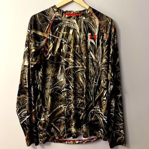 Under Armour long-sleeve shirt